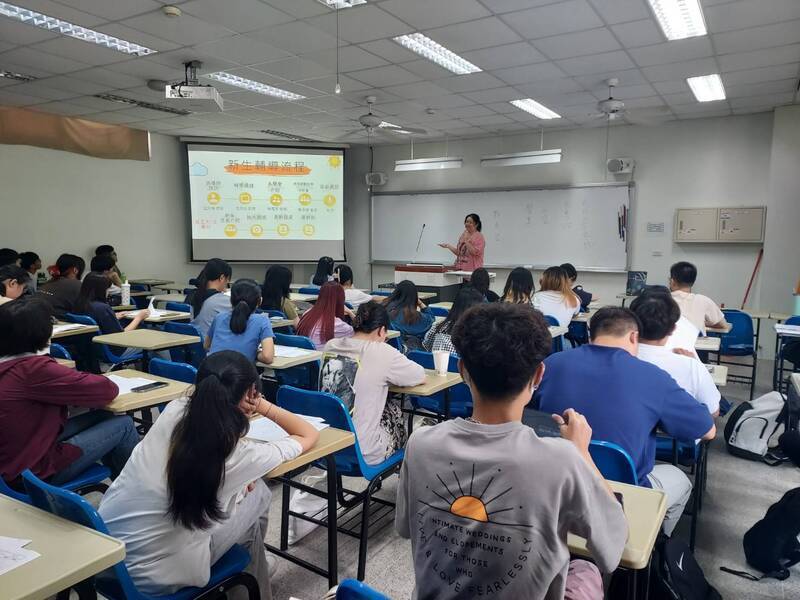 系助理輔導選課圖片